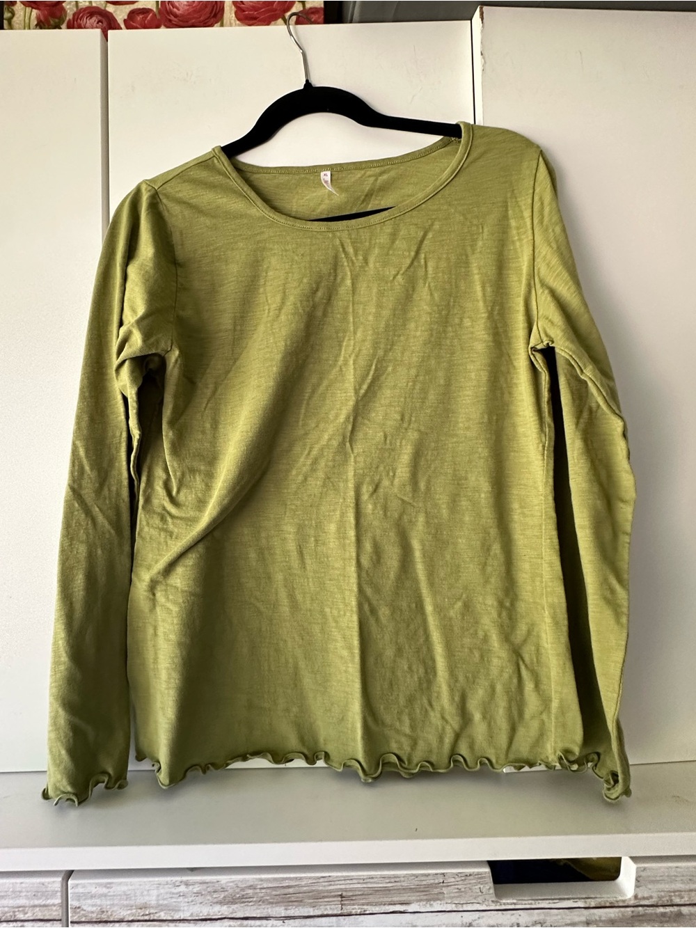 💚 JW Style Olive Green Lettuce Hem Long Sleeve Top Juniors XL